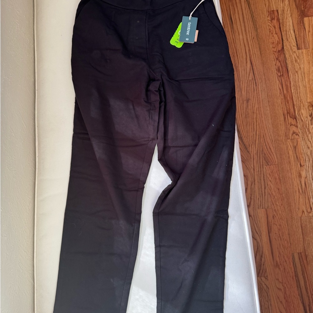 NWT women’s Tentree soft eco twill cropped High-Waisted Pants. Size S